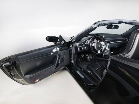 Used 2006 Porsche 911 Carrera S image 24