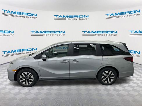 New 2026 Honda Odyssey EX-L image 2