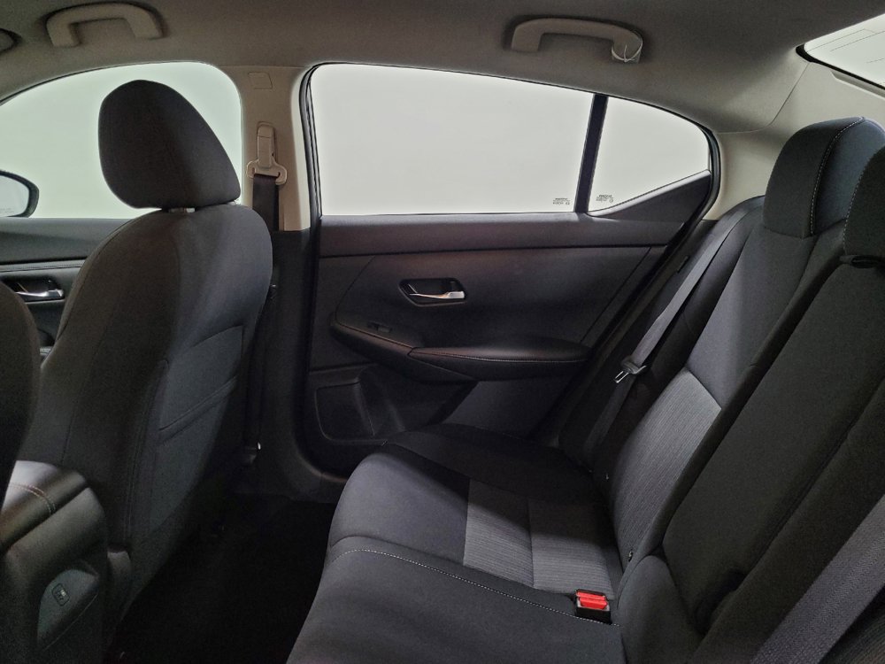 Used 2021 Nissan Sentra SV FWD image 18