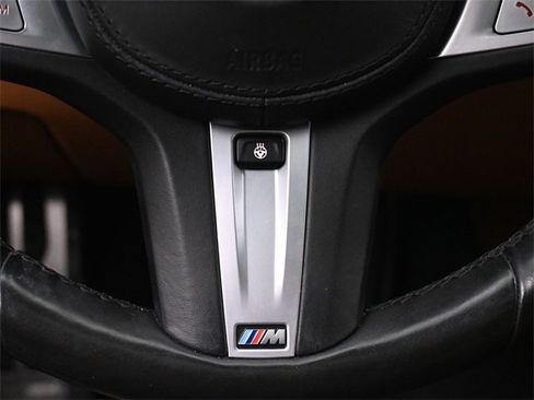 Used 2020 BMW 750i xDrive 750i xDrive w/ M Sport Package image 28