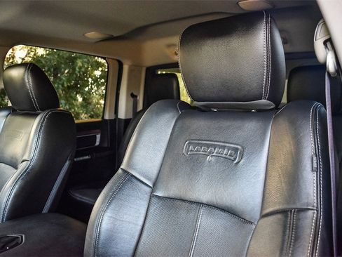 Used 2018 RAM 1500 Laramie w/ Convenience Group image 24