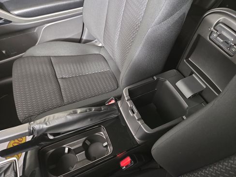 New 2026 Mitsubishi Eclipse Cross LE image 28