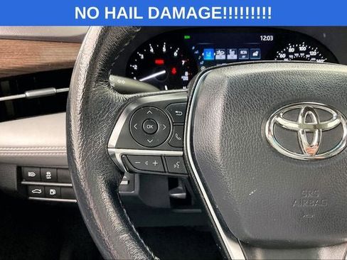Used 2020 Toyota Avalon XLE w/ Moonroof Package FWD image 23