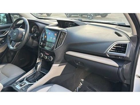 Used 2022 Subaru Forester Limited AWD/4WD image 40