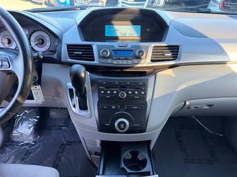 Used 2012 Honda Odyssey LX image 14