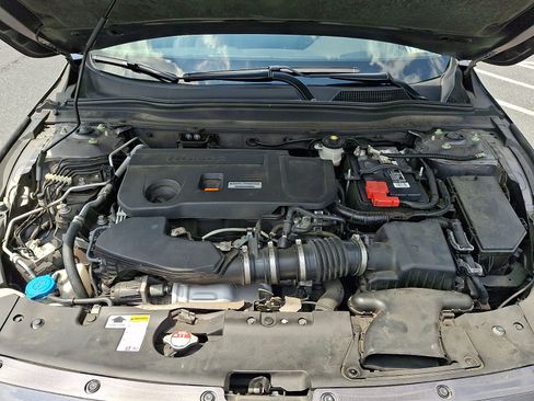 Used 2019 Honda Accord Touring image 29