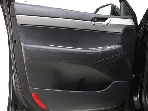 Used 2025 Hyundai Palisade SEL FWD image 18