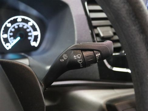 Used 2023 Ford Transit 350 XLT image 29