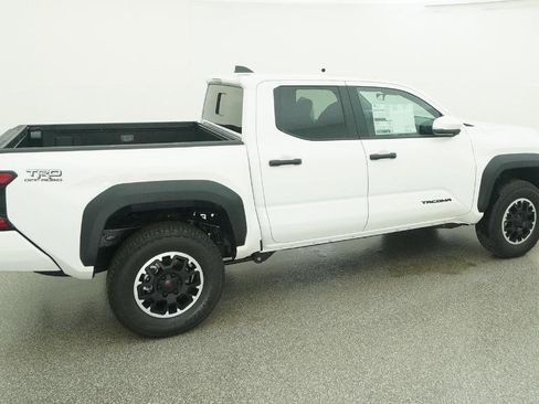 New 2026 Toyota Tacoma TRD Off-Road image 60