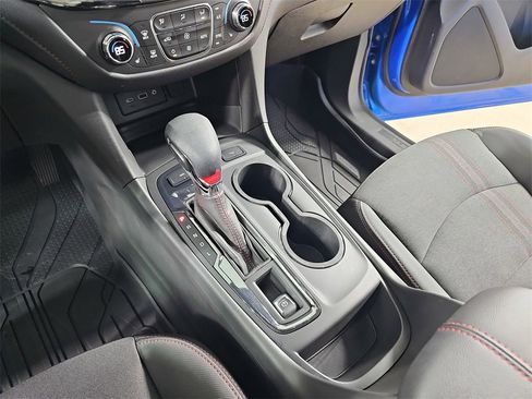 Certified 2024 Chevrolet Equinox RS w/ LPO, Floor Liner Package image 29