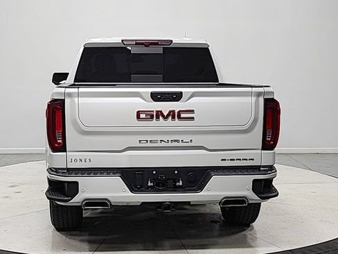 Used 2025 GMC Sierra 1500 Denali AWD/4WD image 6