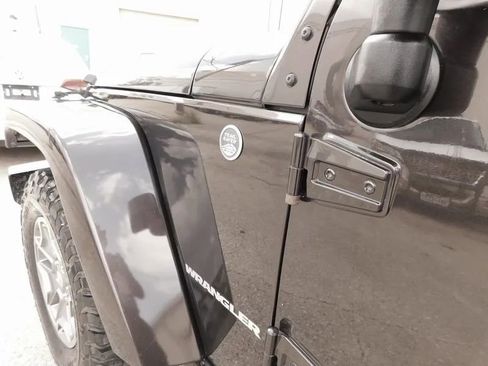 Used 2013 Jeep Wrangler Rubicon w/ Dual Top Group image 25