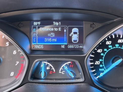 Used 2013 Ford Escape Titanium w/ Parking Technology Pkg AWD/4WD image 43