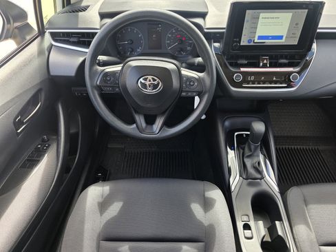 Certified 2025 Toyota Corolla LE image 10