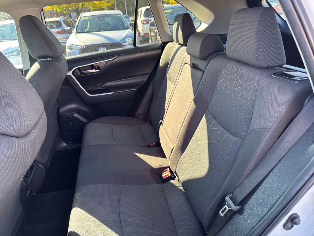 Used 2024 Toyota RAV4 XLE w/ Convenience Package AWD/4WD image 35