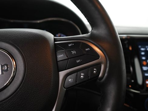 Used 2021 Jeep Grand Cherokee High Altitude AWD/4WD image 28