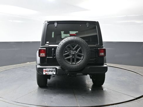 New 2026 Jeep Wrangler Unlimited Sport AWD/4WD image 8