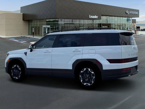 Used 2026 Hyundai Santa Fe SEL image 4