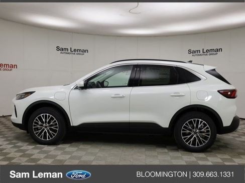 New 2025 Ford Escape SE w/ PHEV Premium Package image 17