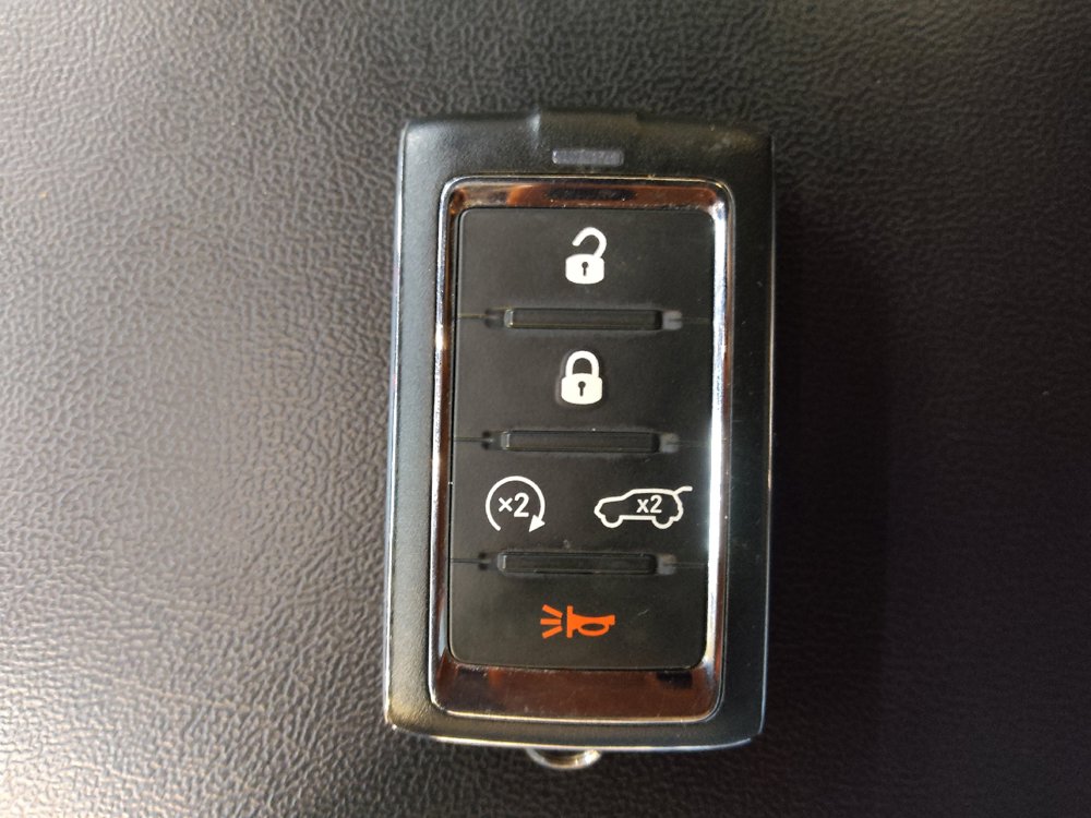 Used 2023 Jeep Grand Cherokee Altitude AWD/4WD image 32