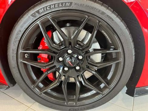 Used 2024 Chevrolet Corvette Z06 w/ Stealth Interior Trim Package image 14