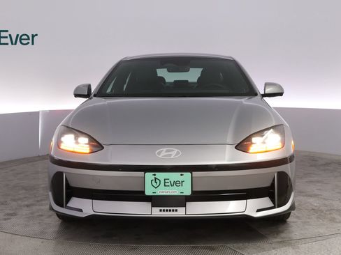 Used 2024 Hyundai Ioniq 6 Limited RWD image 12