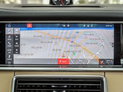 Used 2018 Porsche Panamera 4 image 19