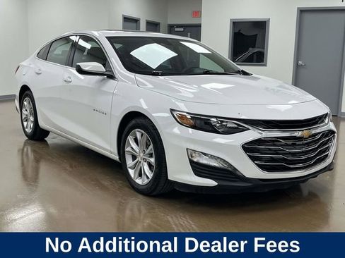Used 2024 Chevrolet Malibu LT FWD image 3