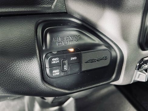 Used 2020 RAM 3500 Big Horn w/ Towing Technology Group image 25