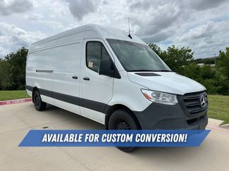 Used 2022 Mercedes-Benz Sprinter 2500 video 1