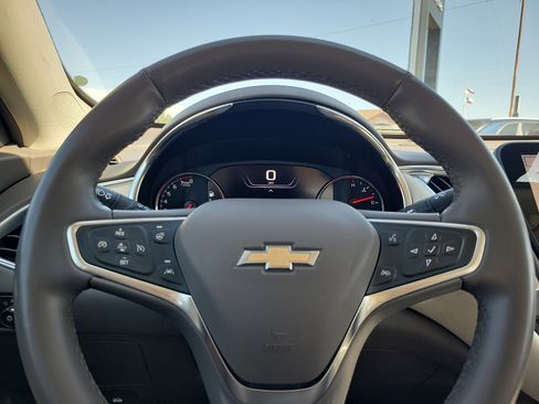 Used 2024 Chevrolet Malibu LT FWD image 19
