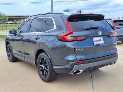 Used 2025 Honda CR-V Sport image 2