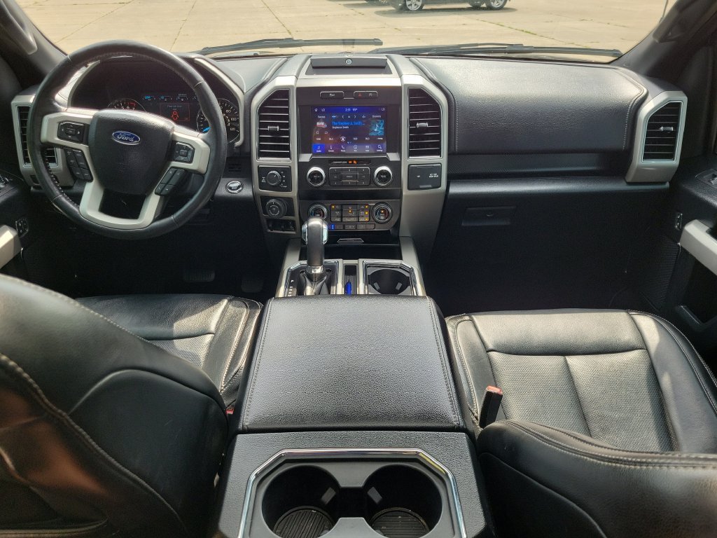 Used 2019 Ford F150 Lariat w/ Equipment Group 502A Luxury AWD/4WD image 13