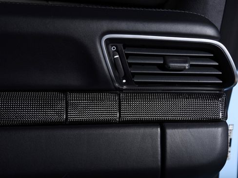 Used 2017 Porsche 911 Turbo S AWD/4WD image 6