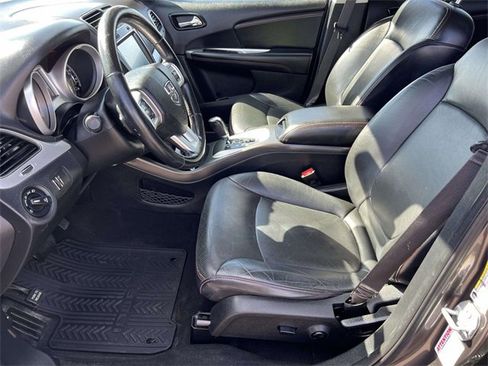 Used 2018 Dodge Journey GT w/ Driver Convenience Group image 24