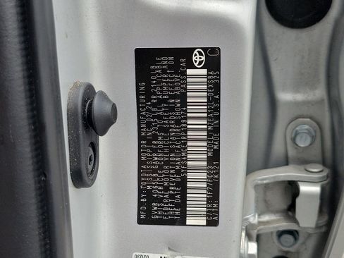Used 2024 Toyota Corolla SE FWD image 32