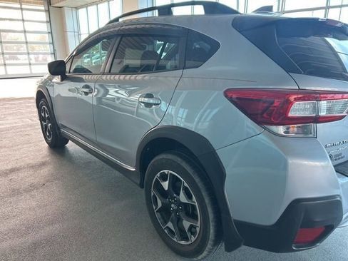Used 2019 Subaru Crosstrek 2.0i Premium w/ Eyesight System image 4