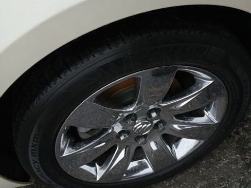 Used 2012 Buick LaCrosse Premium w/ Driver Confidence Package image 12