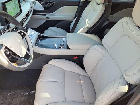 New 2026 Lincoln Aviator Reserve AWD/4WD image 15