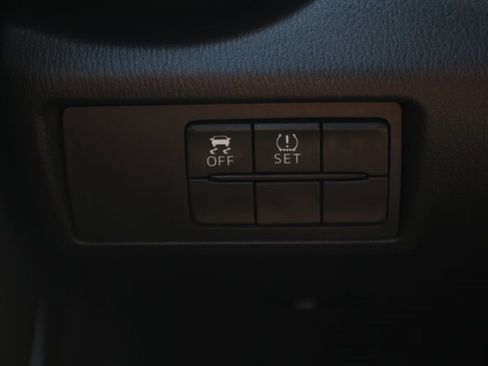 Used 2019 FIAT 124 Spider Classica w/ Technology Group image 15