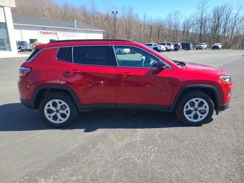 New 2025 Jeep Compass Latitude w/ Sun & Sound Group image 6