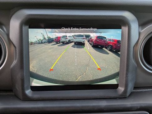 Used 2022 Jeep Wrangler Unlimited Sport AWD/4WD image 26