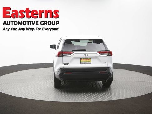 Used 2023 Toyota RAV4 LE AWD/4WD image 35