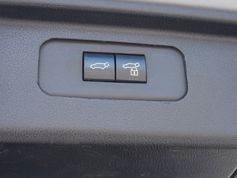 Used 2024 Toyota Grand Highlander AWD image 15