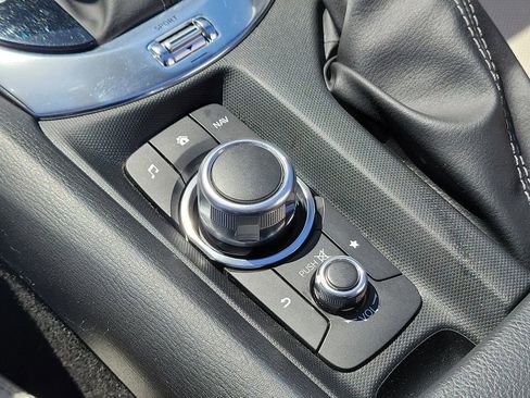Used 2021 MAZDA MX-5 Miata RF Grand Touring image 30