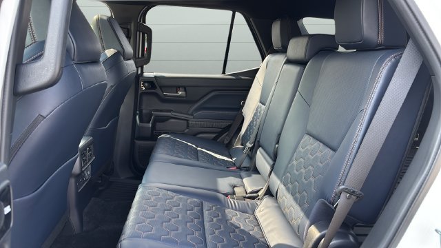 Used 2026 Toyota 4Runner Platinum AWD/4WD image 25