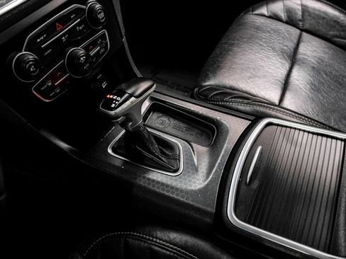 Used 2016 Dodge Charger SRT w/ Harman/Kardon Audio Group RWD image 32