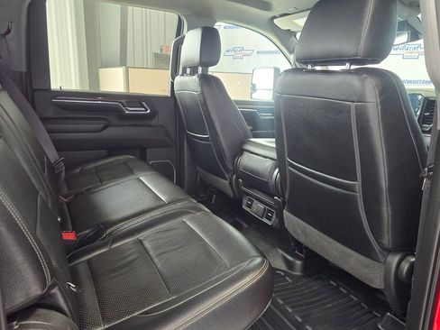 Used 2024 Chevrolet Silverado 3500 LT w/ Convenience Package image 41