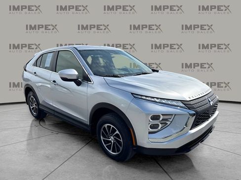 Used 2024 Mitsubishi Eclipse Cross ES AWD/4WD image 4