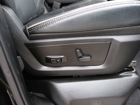 Used 2024 RAM 2500 Laramie w/ Safety Group AWD/4WD image 31